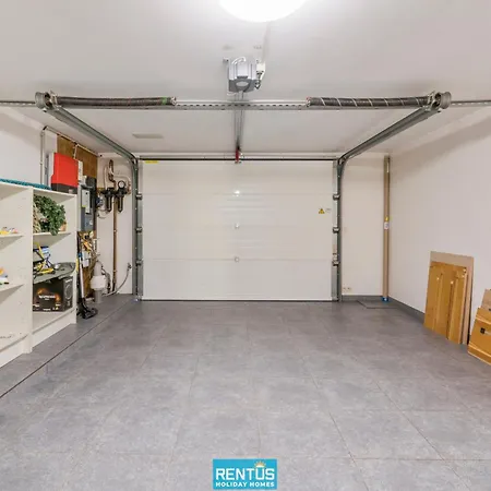 Pippa - House On A Short Walk From The Oostduinkerke