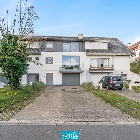 Semesterbostad Pippa - House On A Short Walk From The *