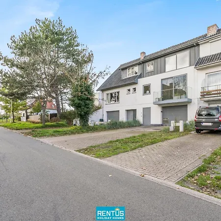 Pippa - House On A Short Walk From The *