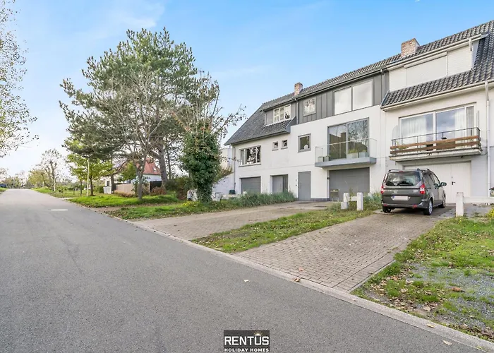 Pippa - House On A Short Walk From The *